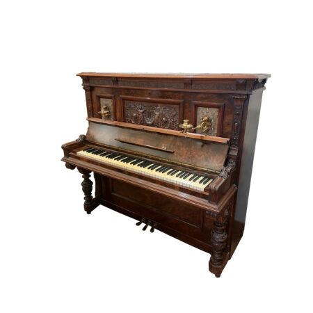 лот №F000337 — Пианино "Карл Гётце"