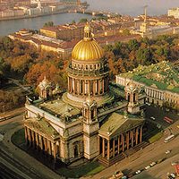 Антикварный салон "Старый Петербург" расположен в самом центре города, недалеко от Исаакиевского собора