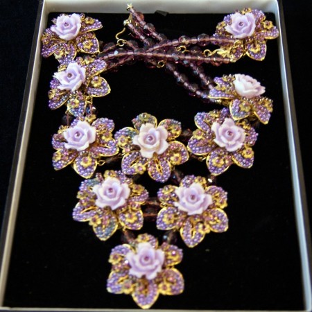 НЕТ В НАЛИЧИИ - лот №M000151 Гарнитур «Фиолетовые цветы»